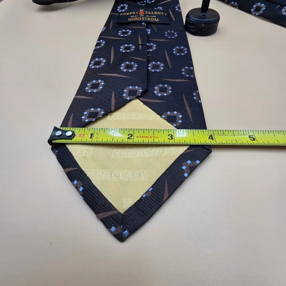 Robert Talbott Best of Class Nordstrom Mens Silk Tie Black Geometric Hand Sewn